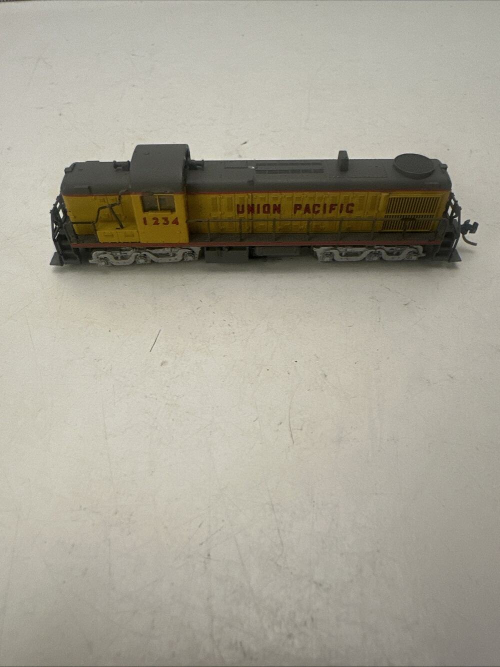 Kato N Scale RS-2 UP #1234 Union Pacific